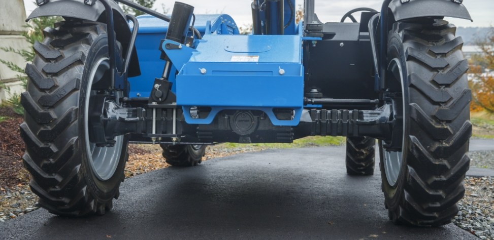 Changing Telehandler Axle Oil