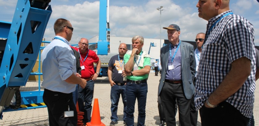 background tile image