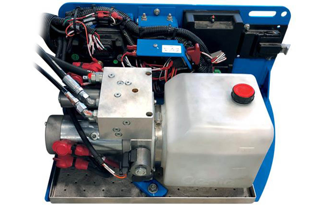 Genie® Lift Tools™ Spill Guard- Cut-Out